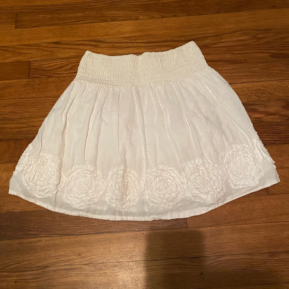 Charlotte Russe skirt size M white